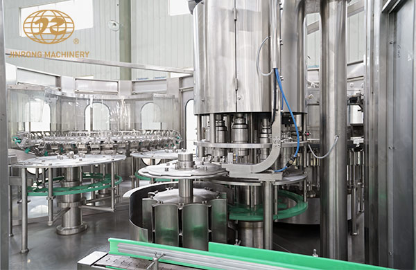 PET瓶饮料灌装机冲瓶部分